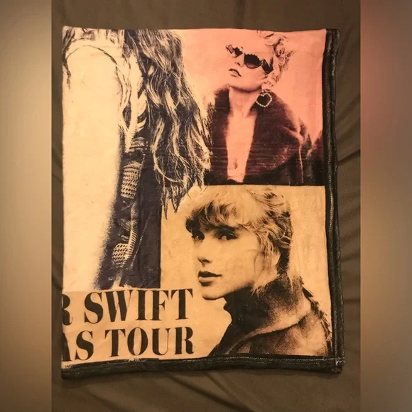 NEW Taylor Swift The Eras Tour Fleece Blanket - Picture 8 of 11